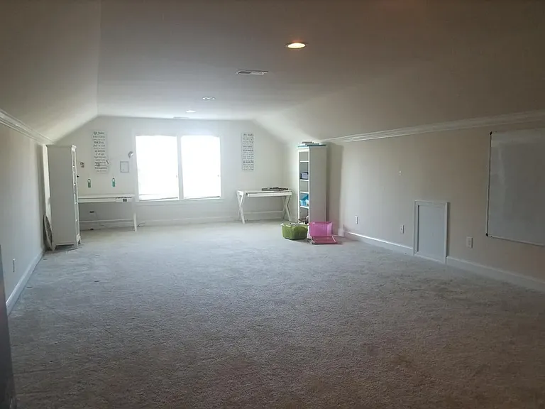 420 Hilliard Forest Dr — Photo 14