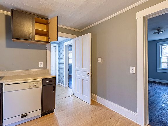 5th image of 1328 Wilson Lee Blvd