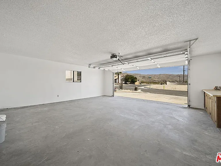 9861 Hoylake Rd — Photo 7