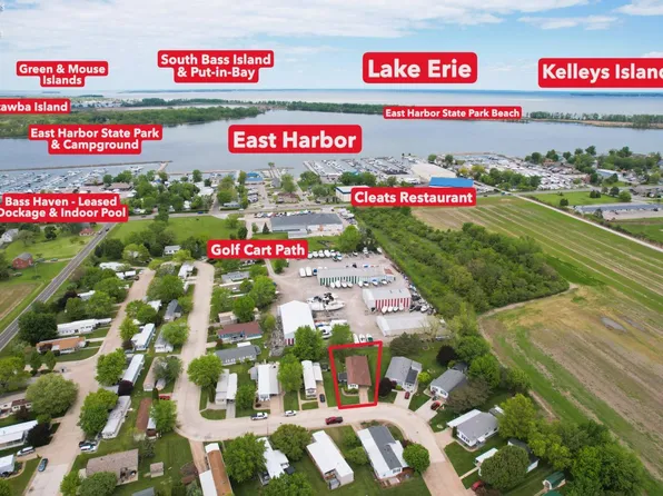 35 E Bass Cir, Marblehead, OH 43440
