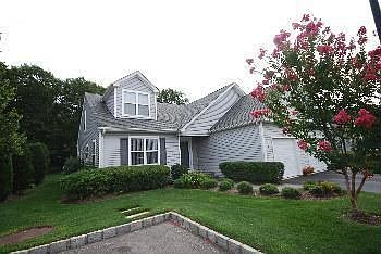1st image of 25 Gettysburg Dr #8
