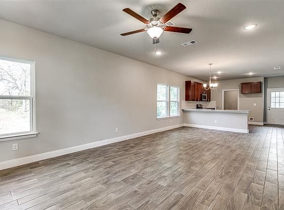 4th image of 3116 Columbus Ave