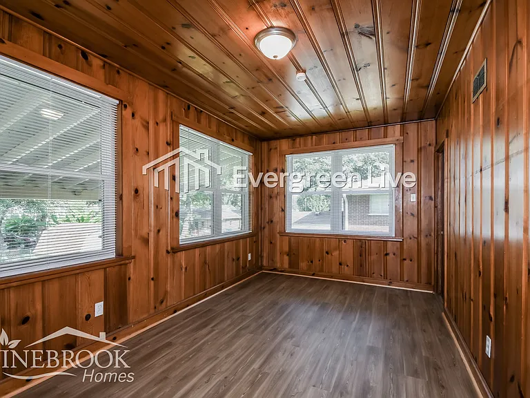 46 Jean Dr — Photo 8