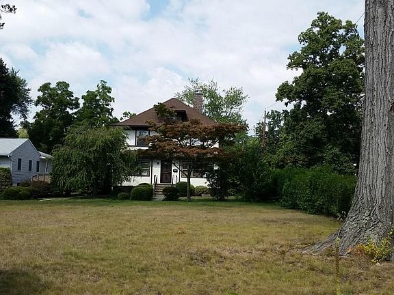 2nd image of 26 Aldine Park #2