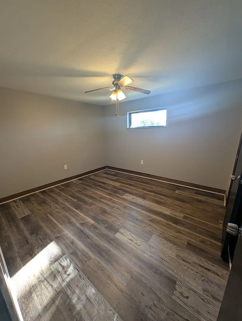 2108 - 2110 Hollingsworth Street — Photo 3