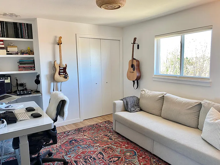 1665 Wolff St — Photo 10