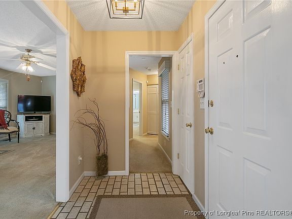 5th image of 2404 Fairfax Pl