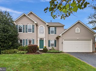 4 Masters Way, Pennington, NJ 08534