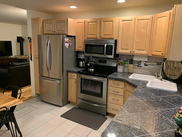 107 Peaks View Ct — Photo 3