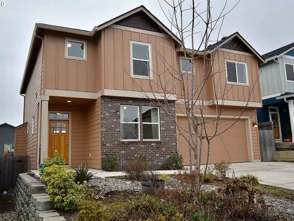 1st image of 10806 NE 106th St