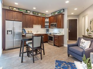 1454 N Rochester Rd, Rochester, MI 48307