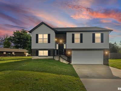 420 Ganim Dr, Shiloh, IL, 62221