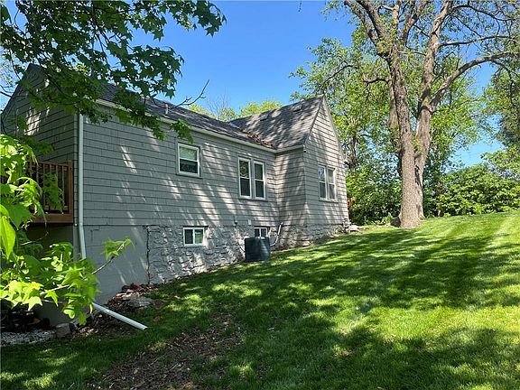 4th image of 2108 N 38th St