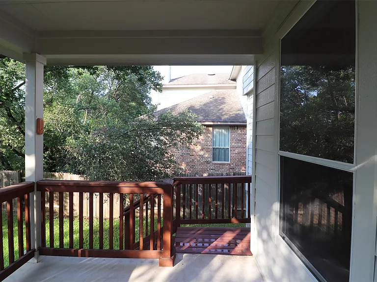 806 Zappa Dr — Photo 14
