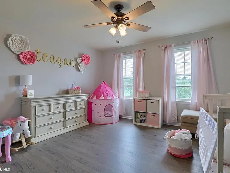 280 Melbourne Ln — Photo 11
