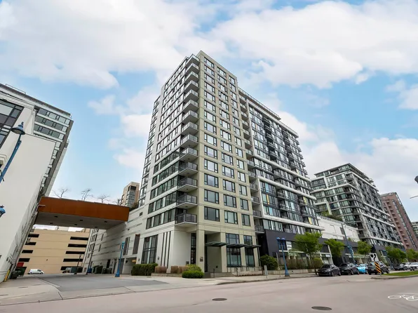 7888 Ackroyd Rd #701, Richmond, BC V6X 0M9
