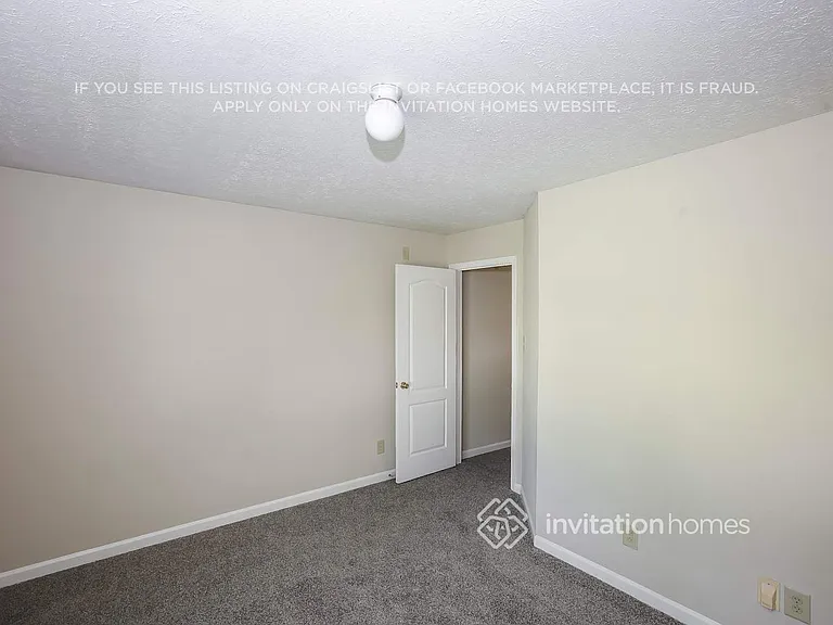 1915 Almond Hills Dr — Photo 9