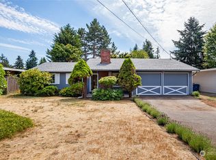 613 S 188th St, Burien, WA