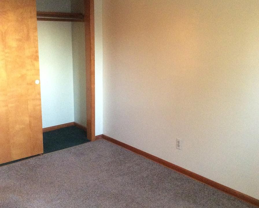 smaller bedroom