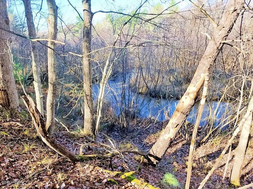 2nd image of 5581 S Twin Creek Rd