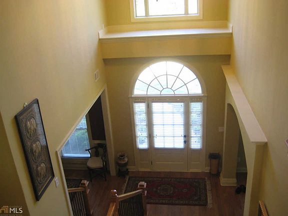 2nd image of 258 Fannin Ln