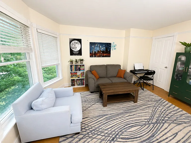519 Hamilton St #2W — Photo 2