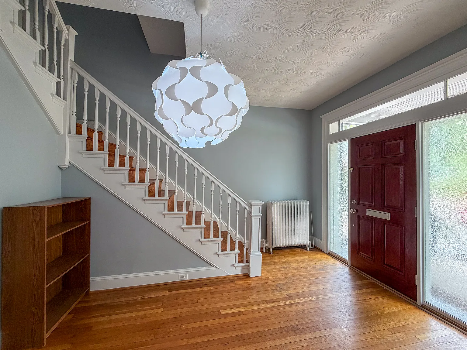 4 bed, 1902 sqft, $3,895 — Photo 3