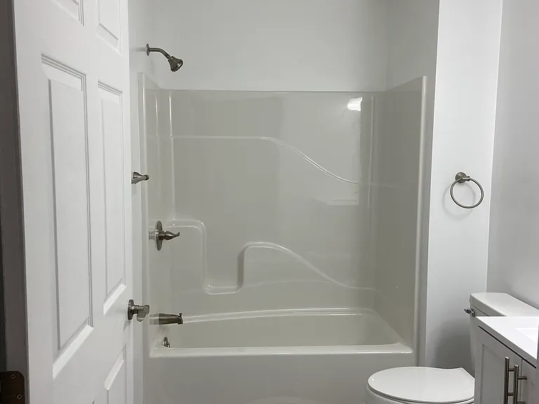 23 Charles Way #10 — Photo 4