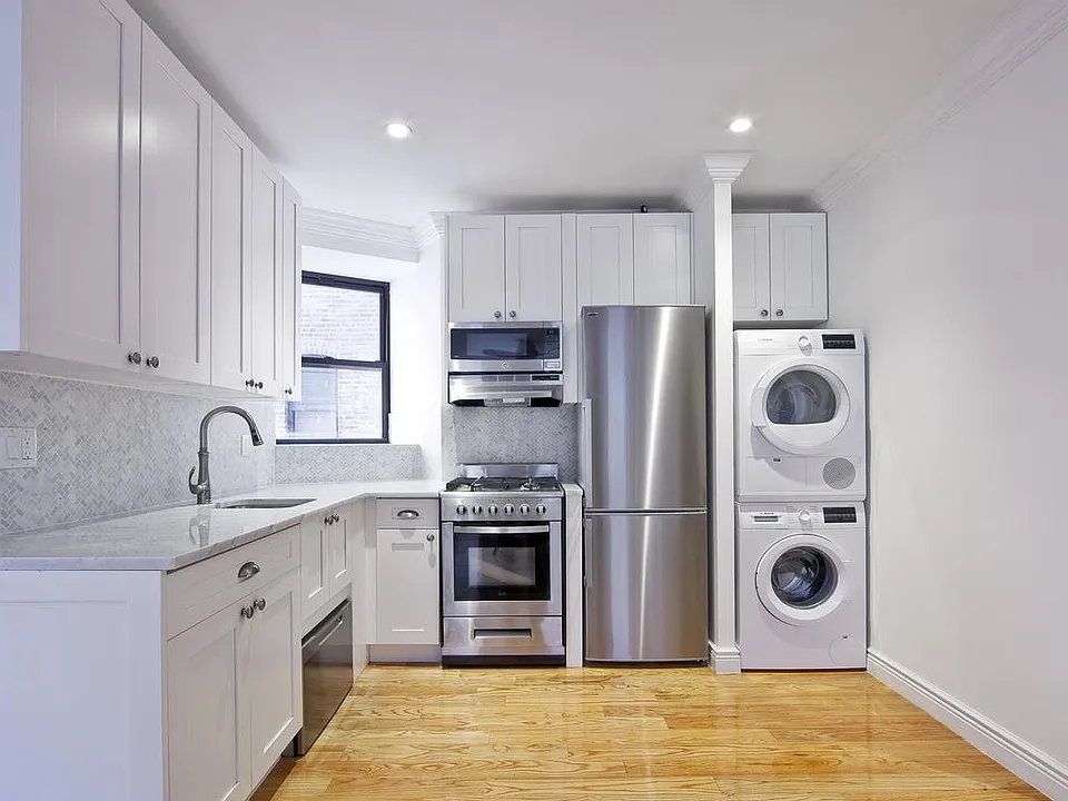 500 Cathedral Pkwy #1A