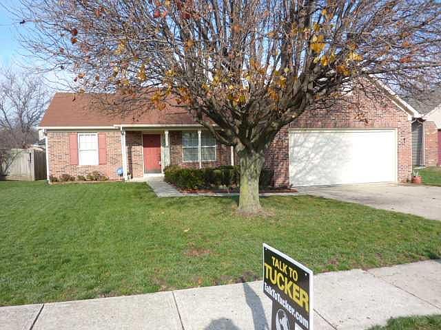 1st image of 217 N Rosebery Ln