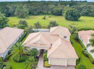 7040 Grassland Ct, Sarasota, FL 34241