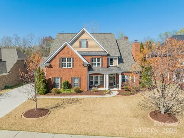 2616 Creek Manor Dr, Waxhaw, NC 28173