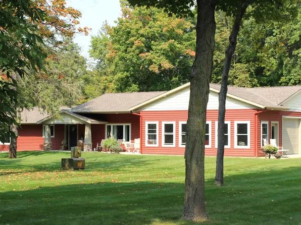 3119 N Lake Miltona Dr NE, Miltona, MN 56354