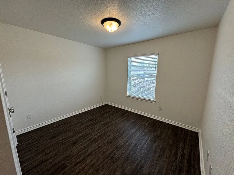 1417 Jasper Garden Ct — Photo 11