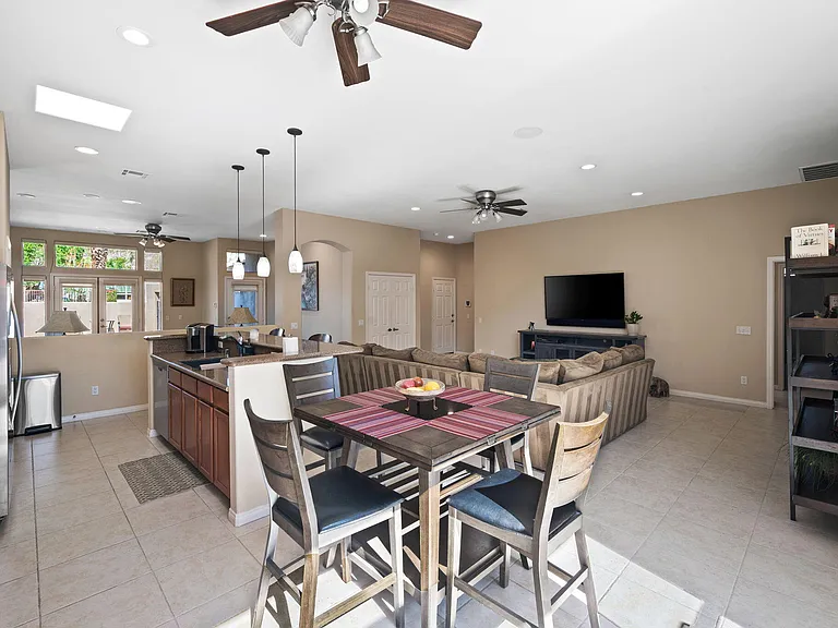 54880 Avenida Ramirez — Photo 15