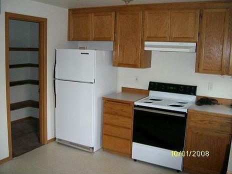 5th image of 867 116th St S