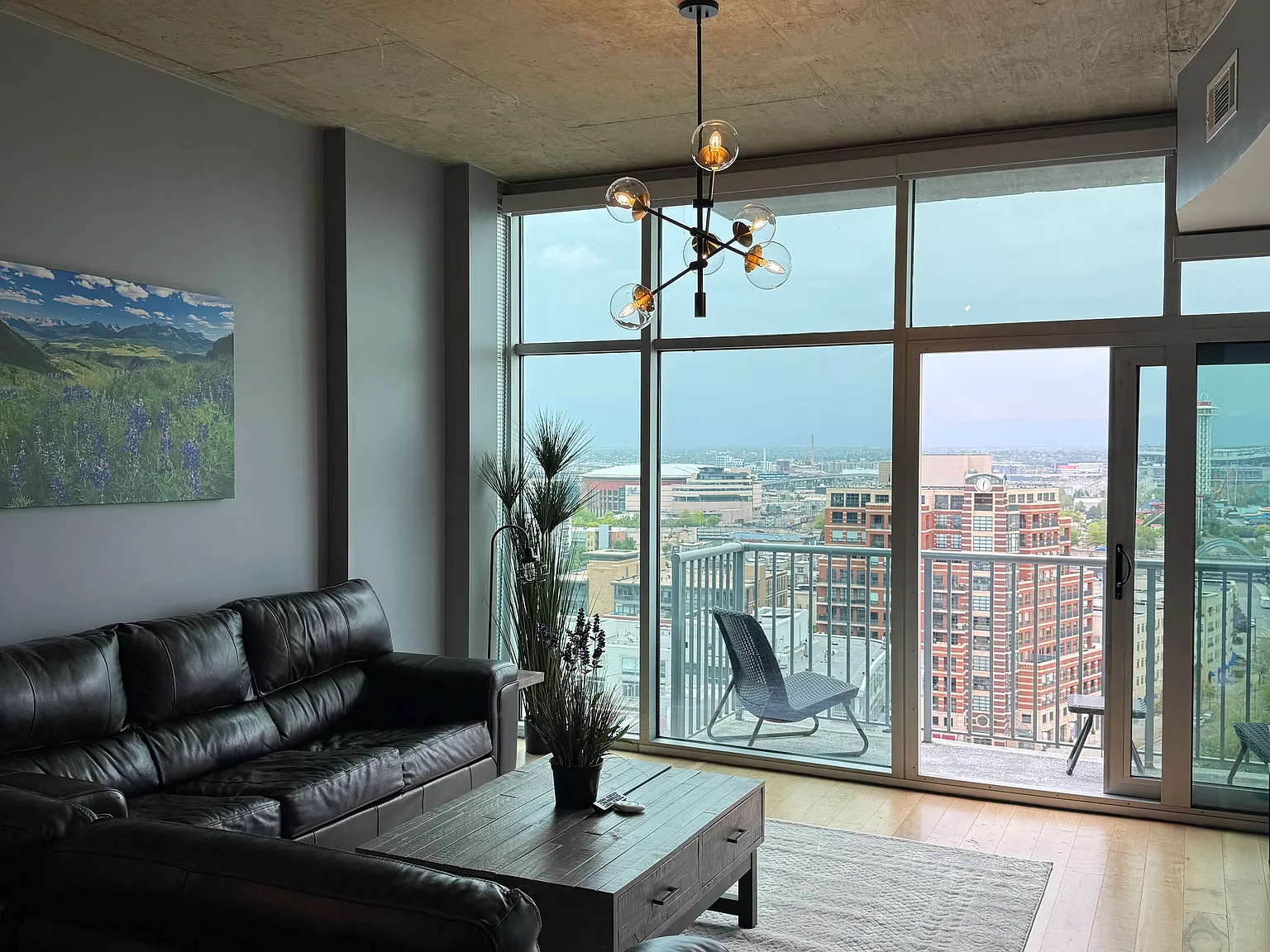 1 bed, 849 sqft, $2,800 — Photo 2
