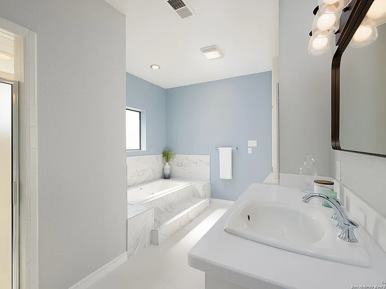 625 Paseo Canada St — Photo 40