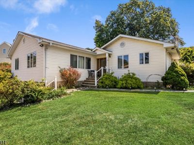 19 Borrego Dr, Woodland Park, NJ, 07424