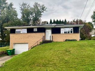 152 Autumn Dr, Butler, PA 16001
