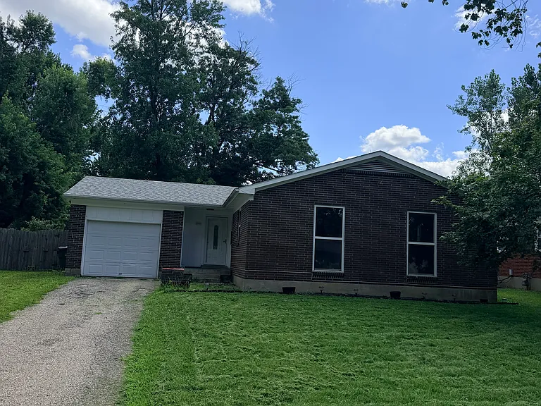 2907 Gleeson Ln — Photo 3