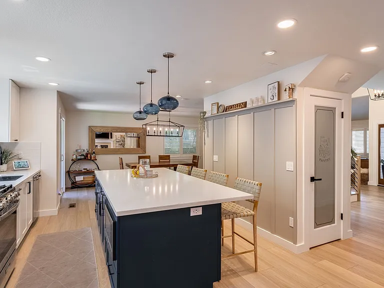 70 Mariani Ct — Photo 18