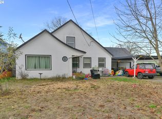 352 Alva Park Dr, Eugene, OR 97402