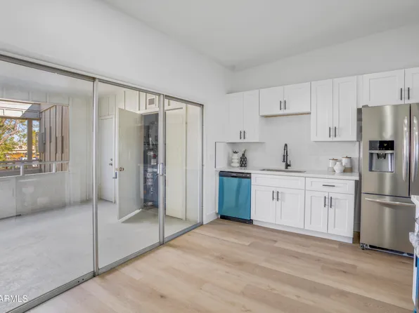 1030 E BETHANY HOME Road #108, Phoenix, AZ 85014