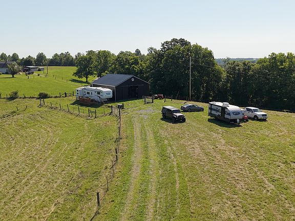 4th image of 1305 Taylor Ridge Rd