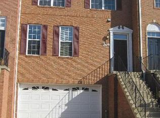 43887 Sandburg Sq, Ashburn, VA 20147