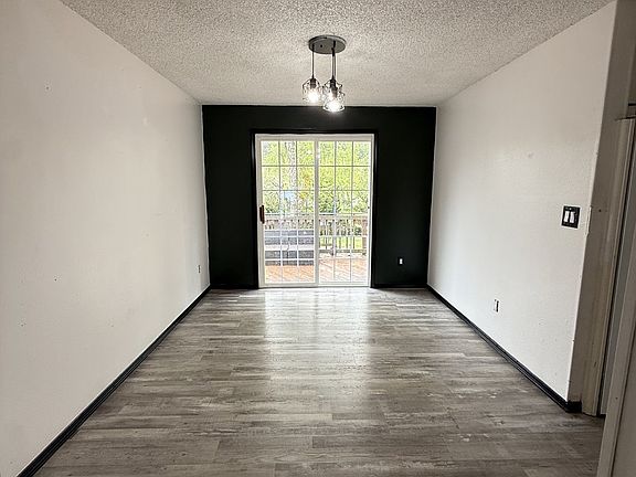 4th image of 5590 S Shore Dr