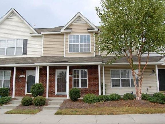 3rd image of 12358 Honey Hill Ln