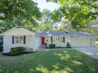5912 Stearns St, Shawnee, KS 66203