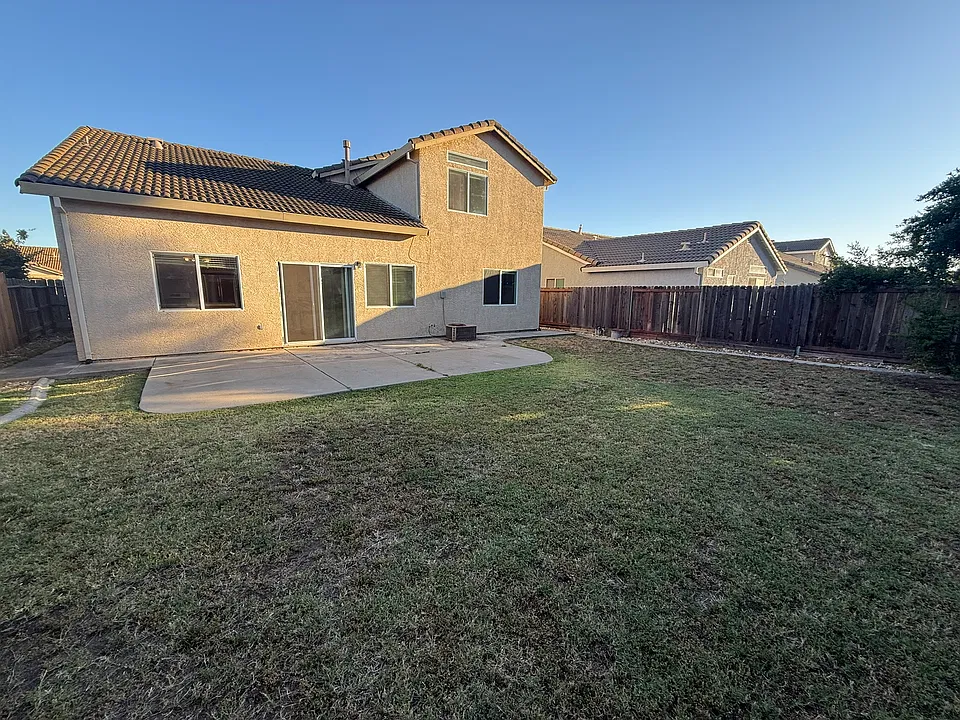 9962 Tarzo Way